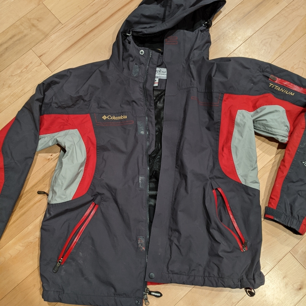 Columbia ski shell/ rain coat